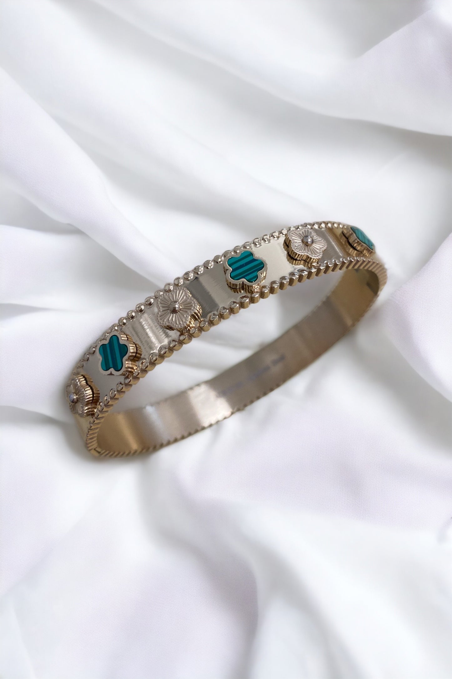 Bracelet Inspiration trèfle vert pièce