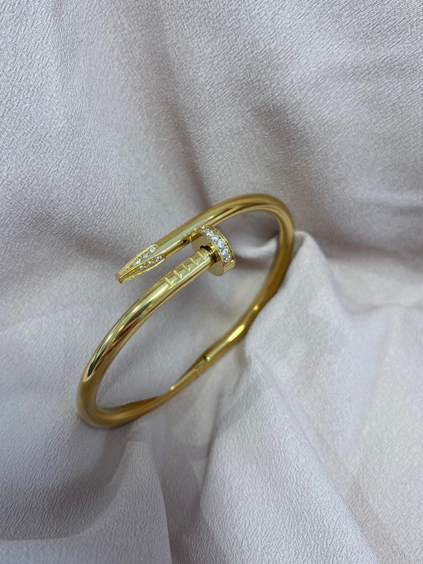 Bracelet clous