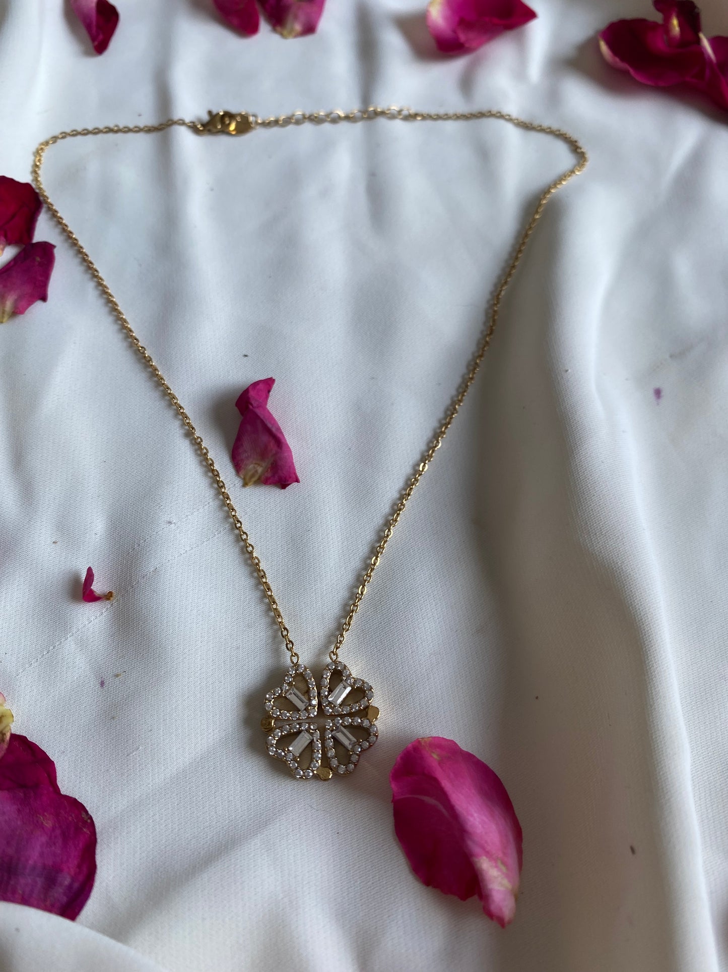 Collier cœur ouvert
