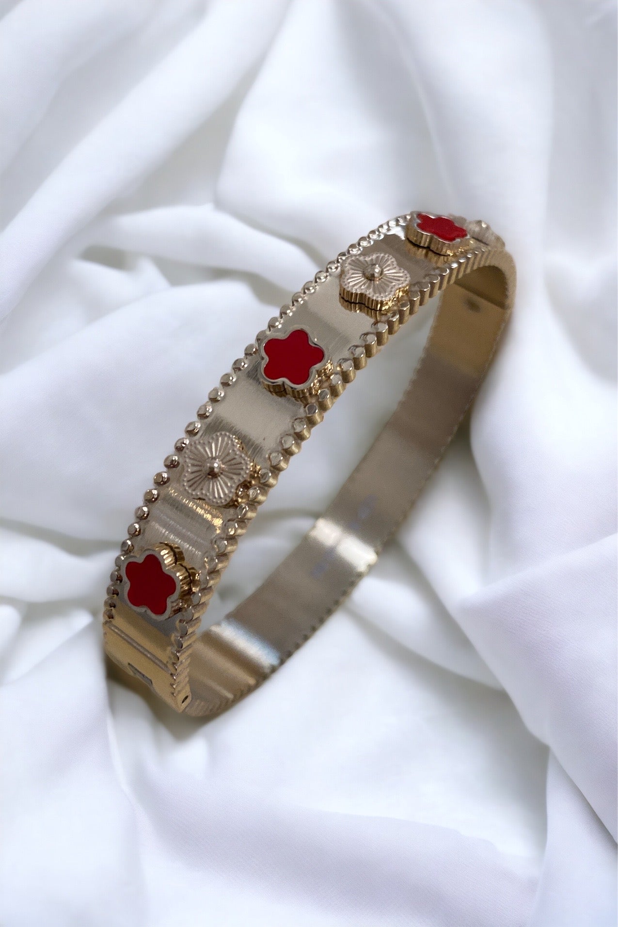 Bracelet Inspiration trèfle
rouge l’unité