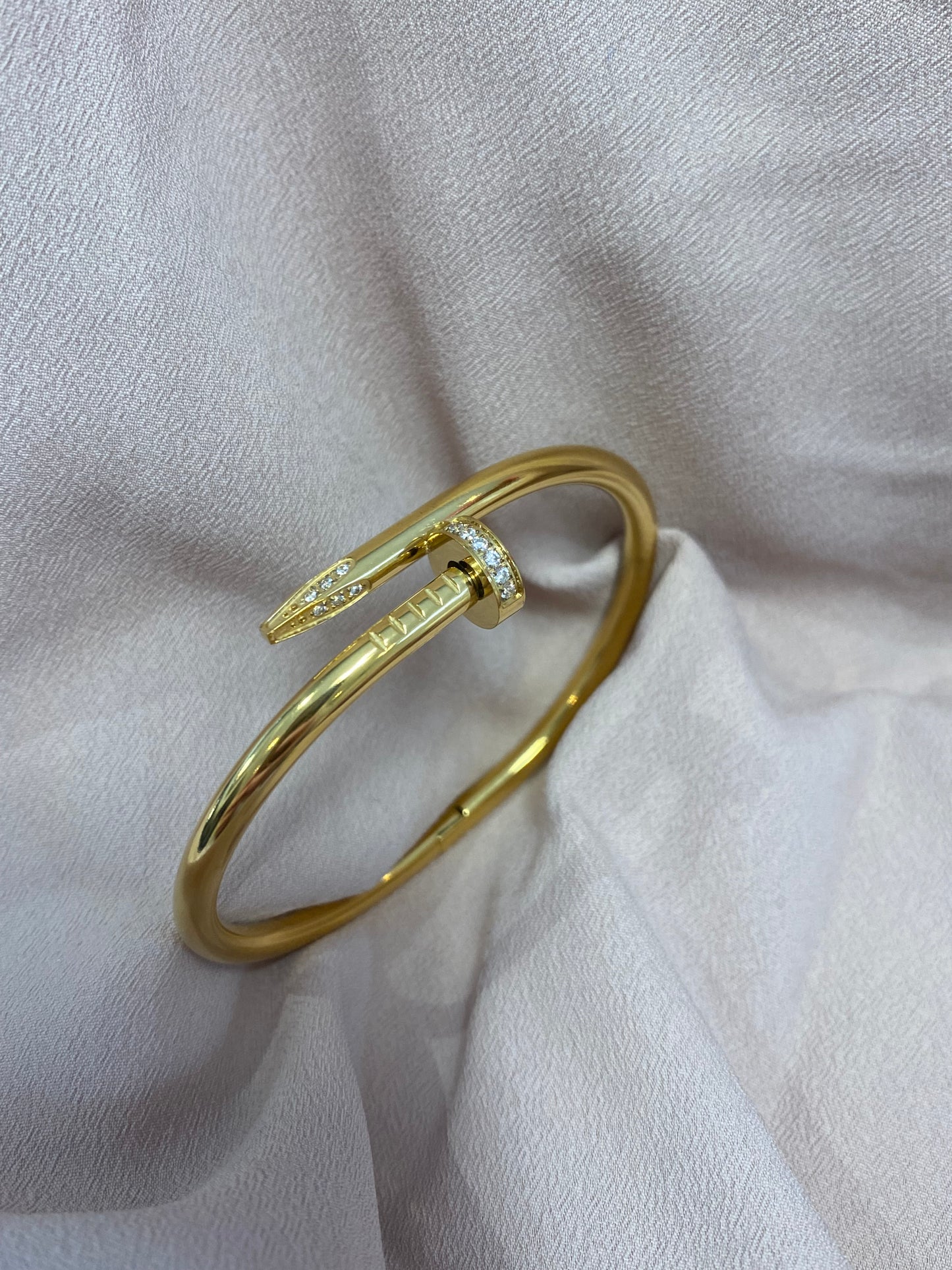 Bracelet clous