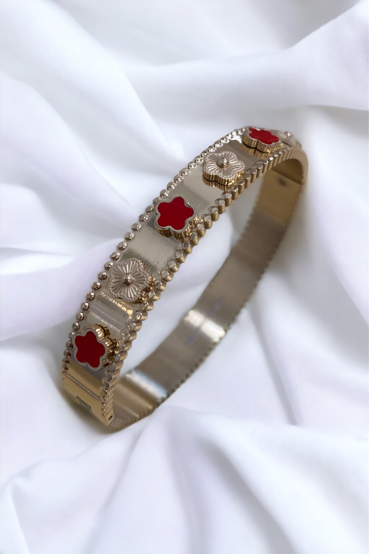 Bracelet Inspiration trèfle
rouge l’unité