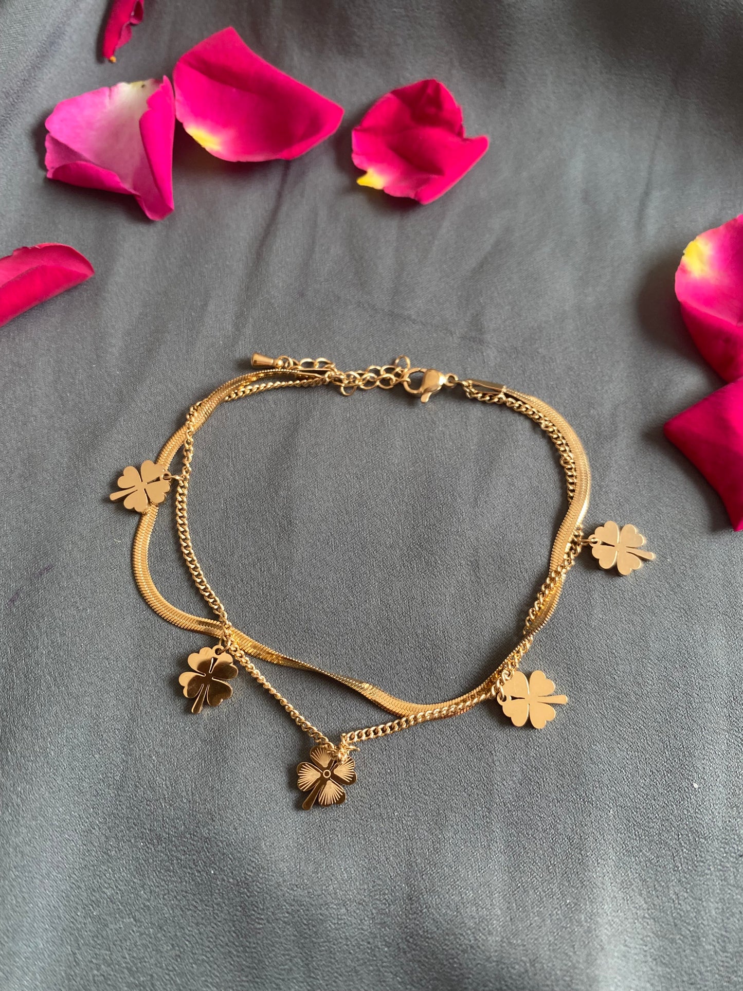 Bracelet de cheville trèfle
