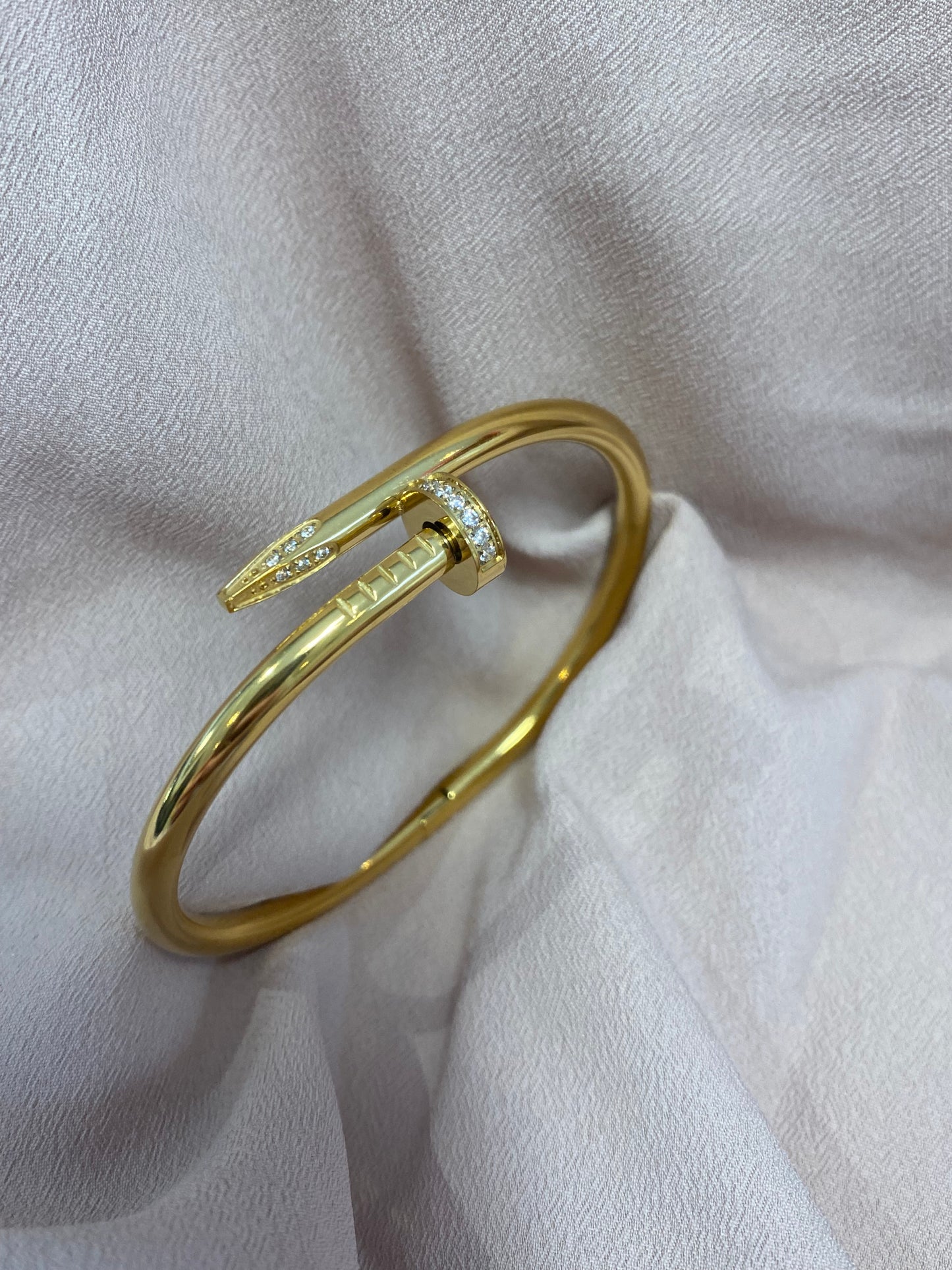 Bracelet clous