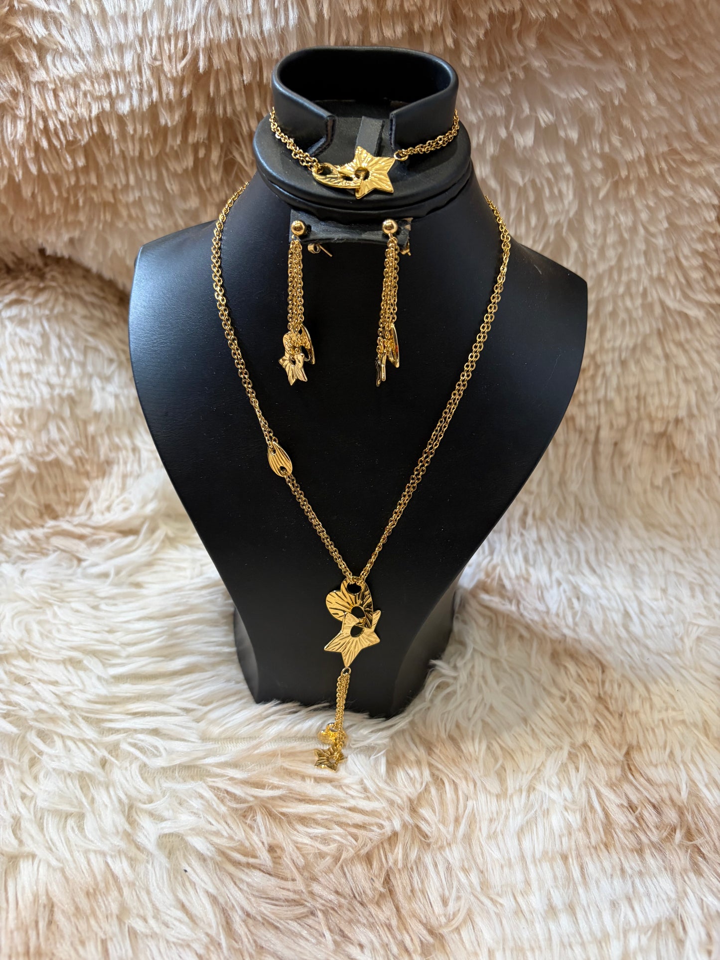 Parure étoiles attachées ou cœur