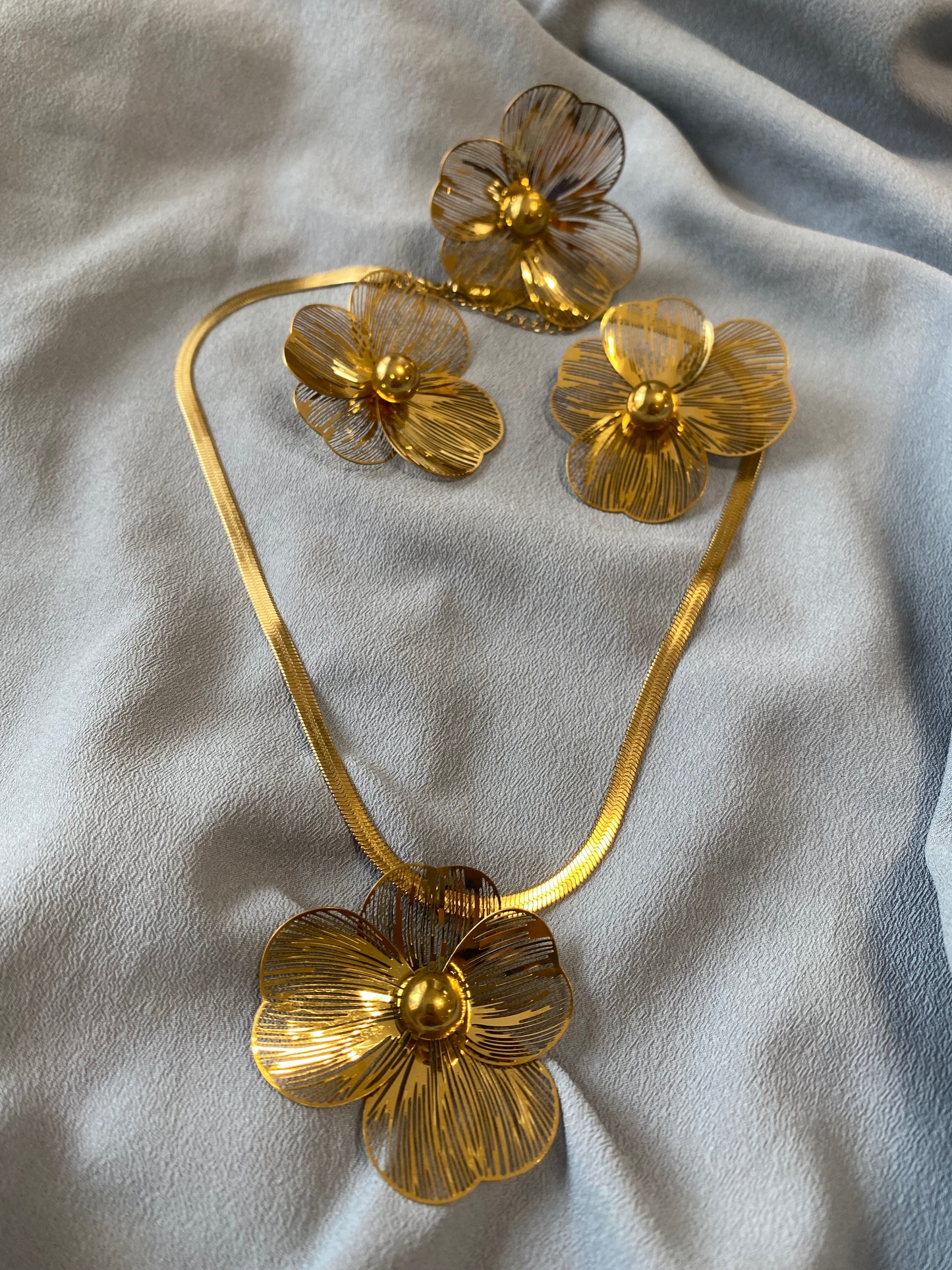 Collier fleur d’automne