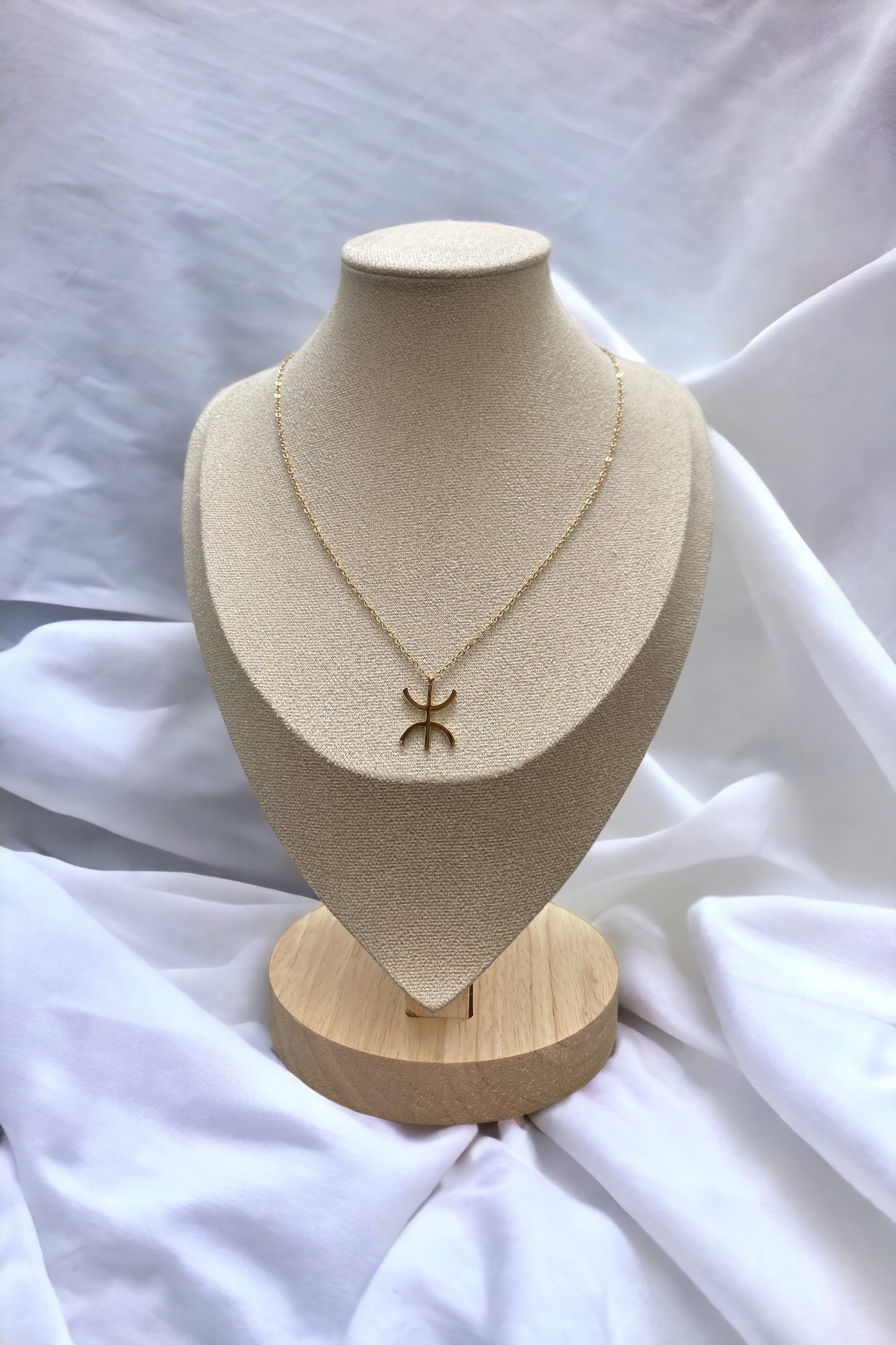 Collier signe amazigh
