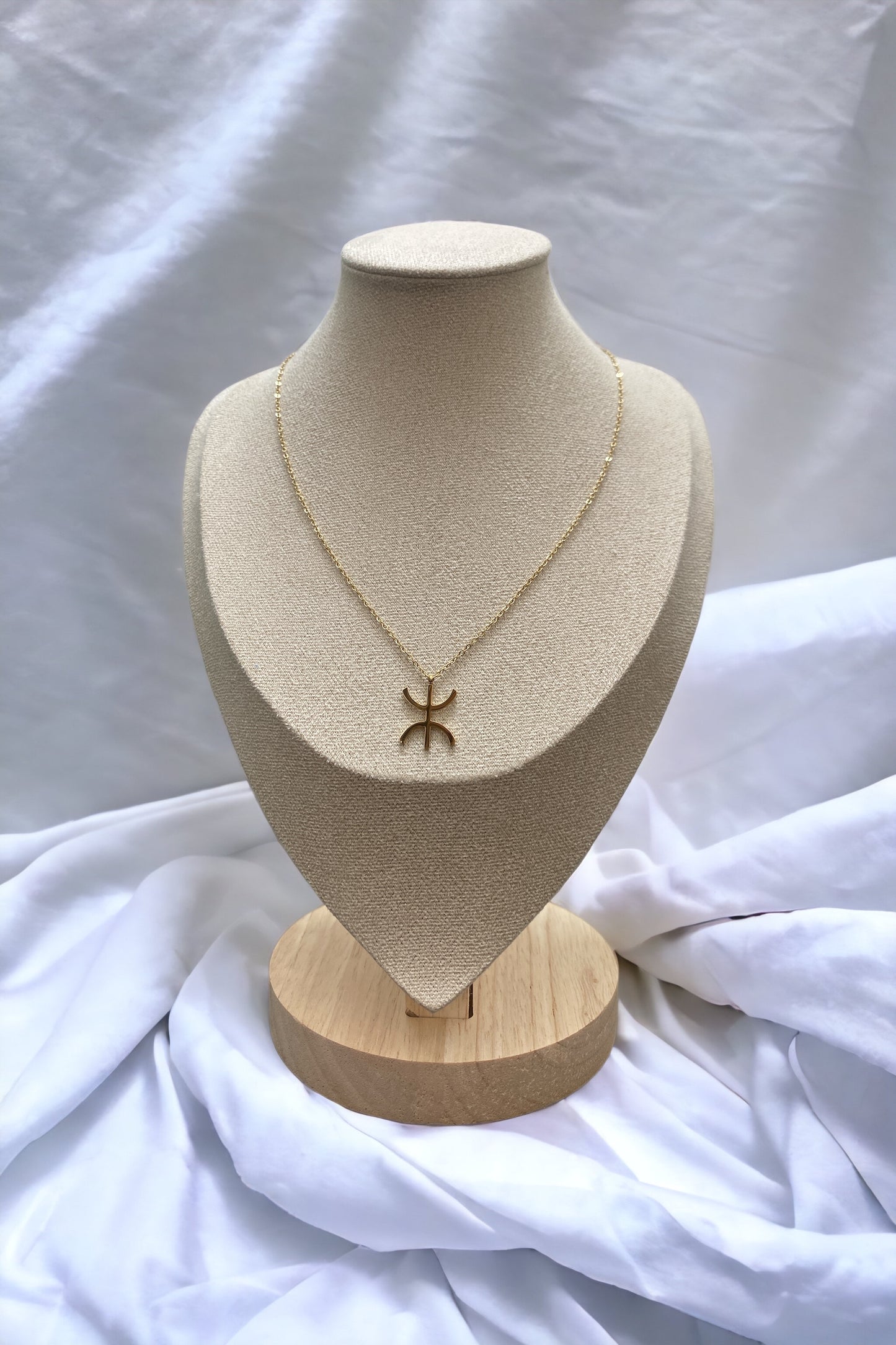 Collier signe amazigh