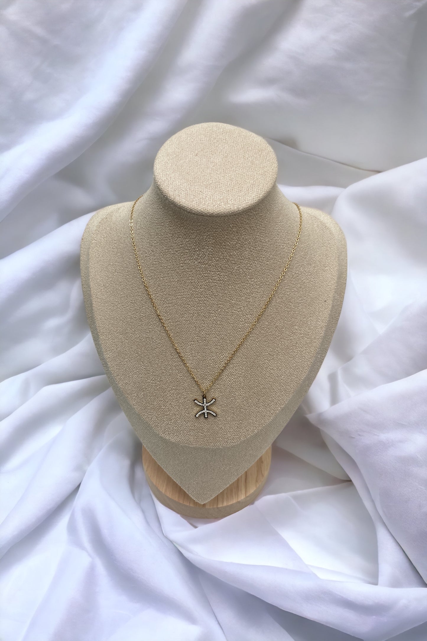 Collier signe berbère