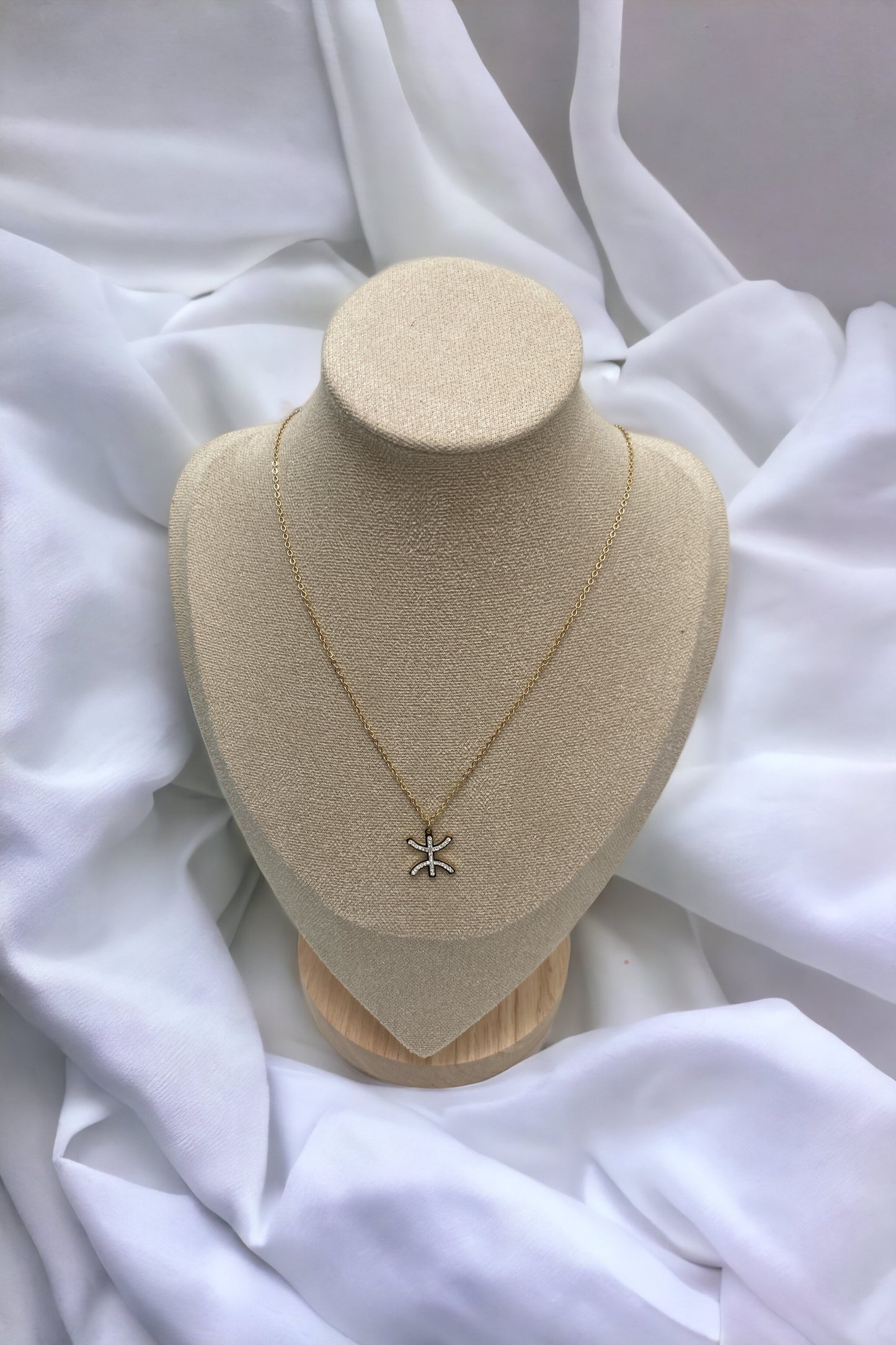 Collier signe berbère