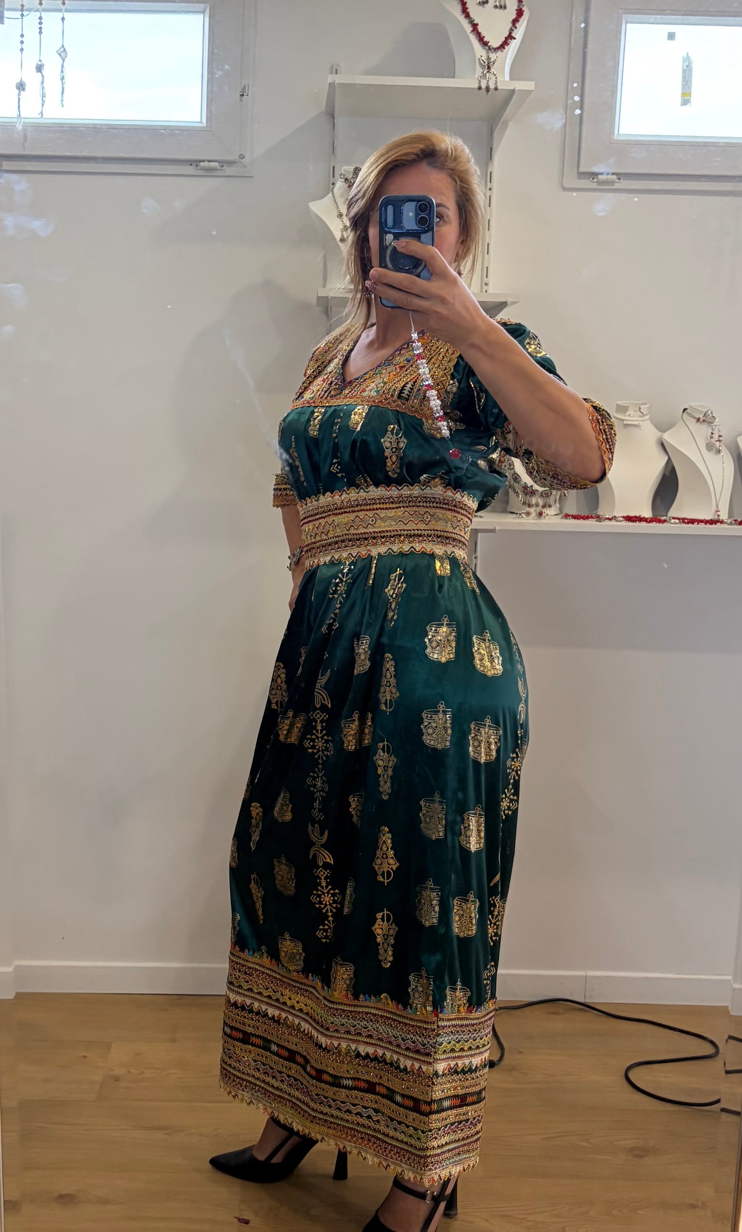 Robes spéciales fête