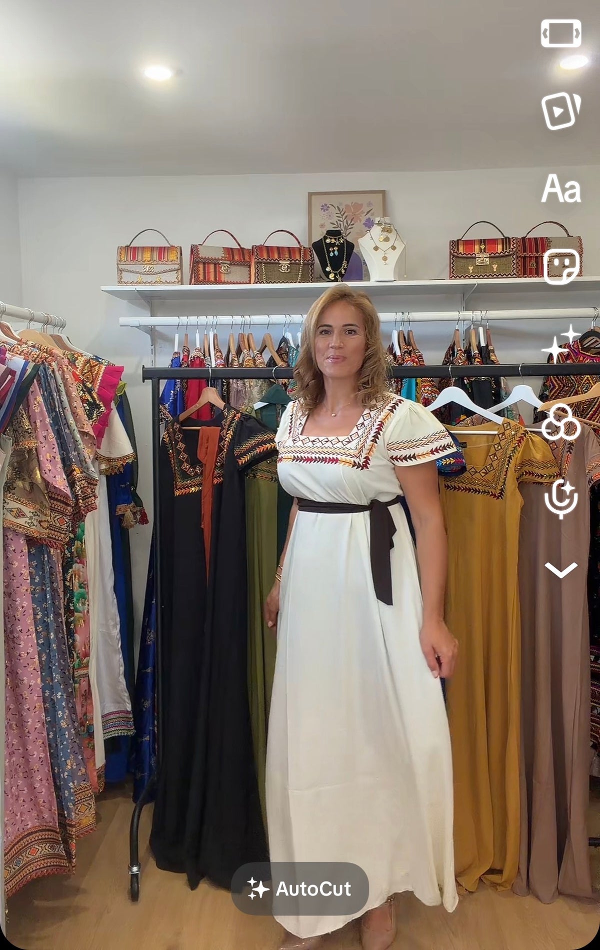 Robes fête brodé grande taille T40/50