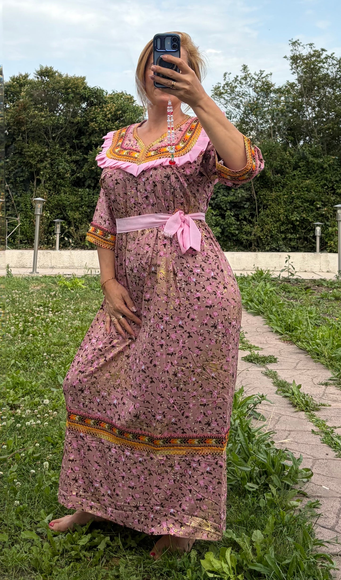 Robes fleuries rosée