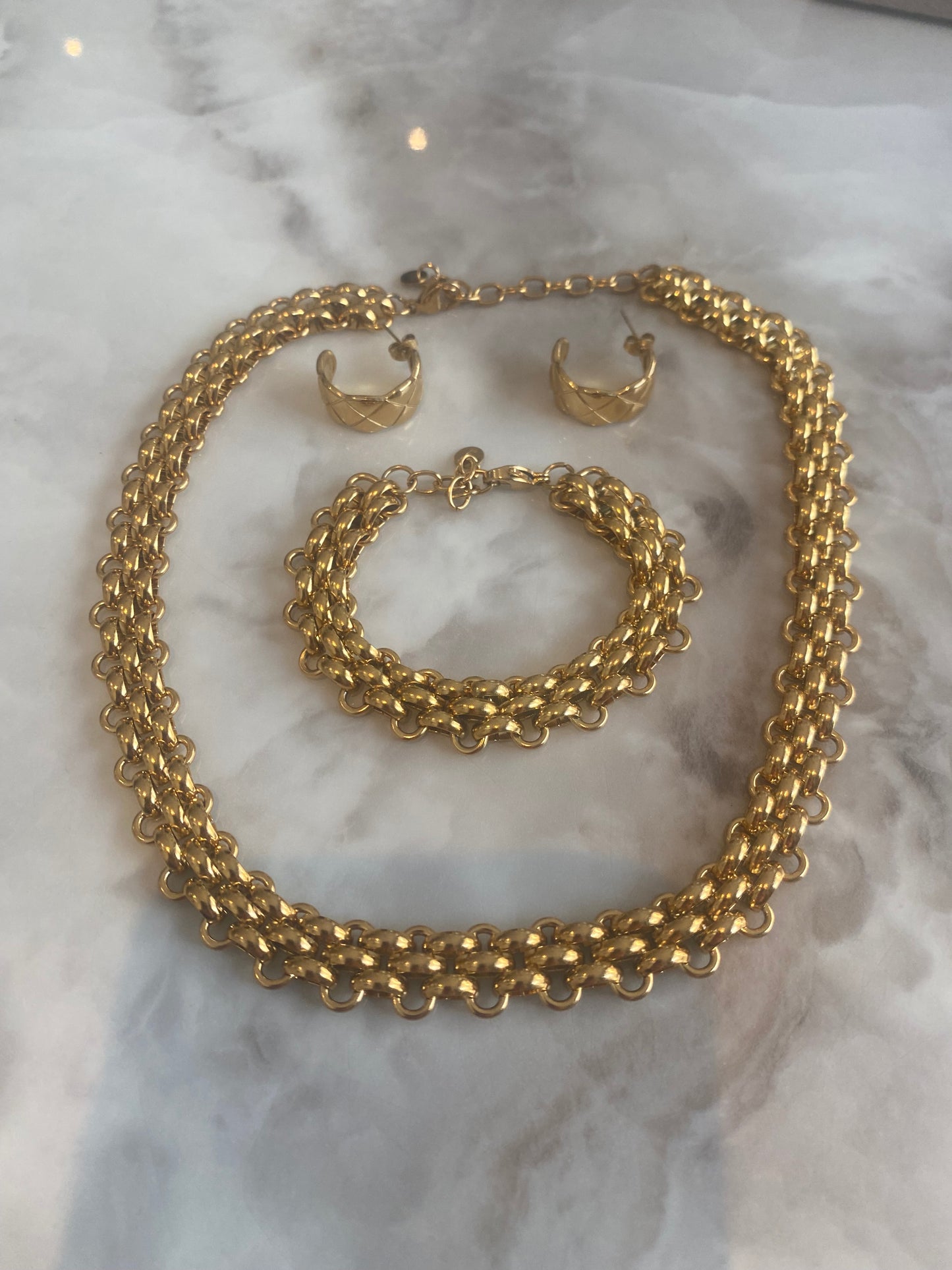 Parure chic magnifique