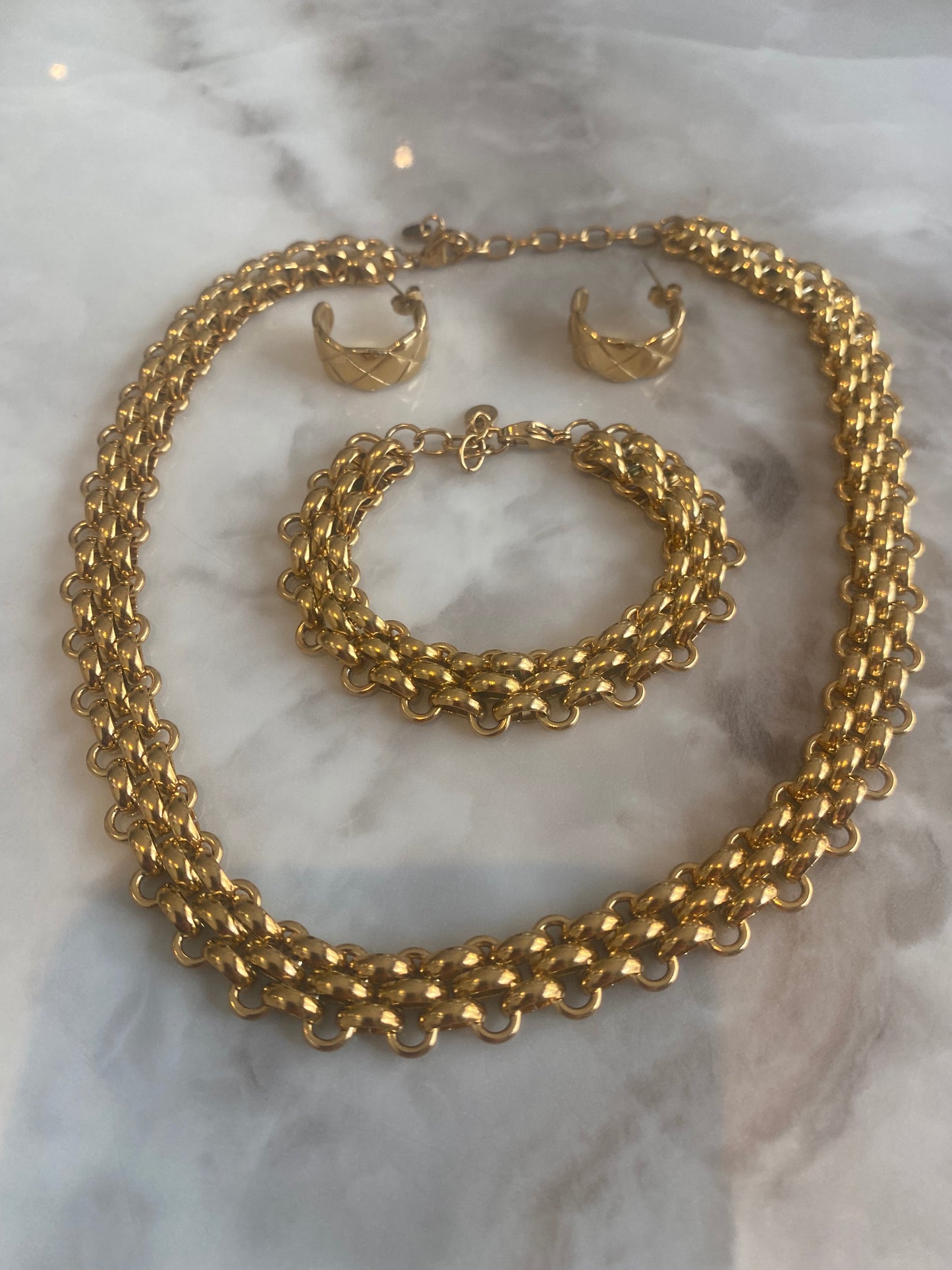 Parure chic magnifique