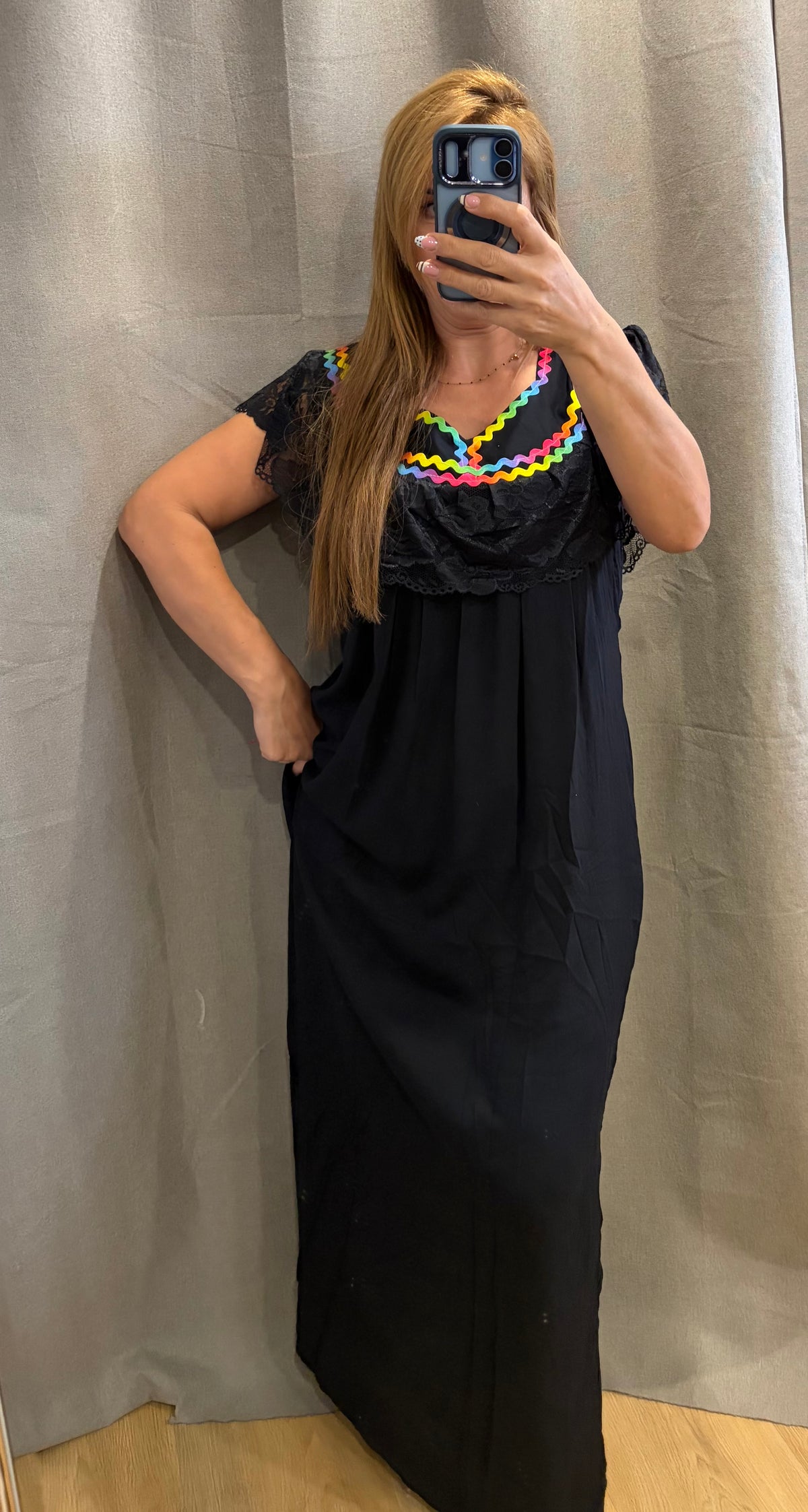 Robes beauté sauvage dentelle T36/48
