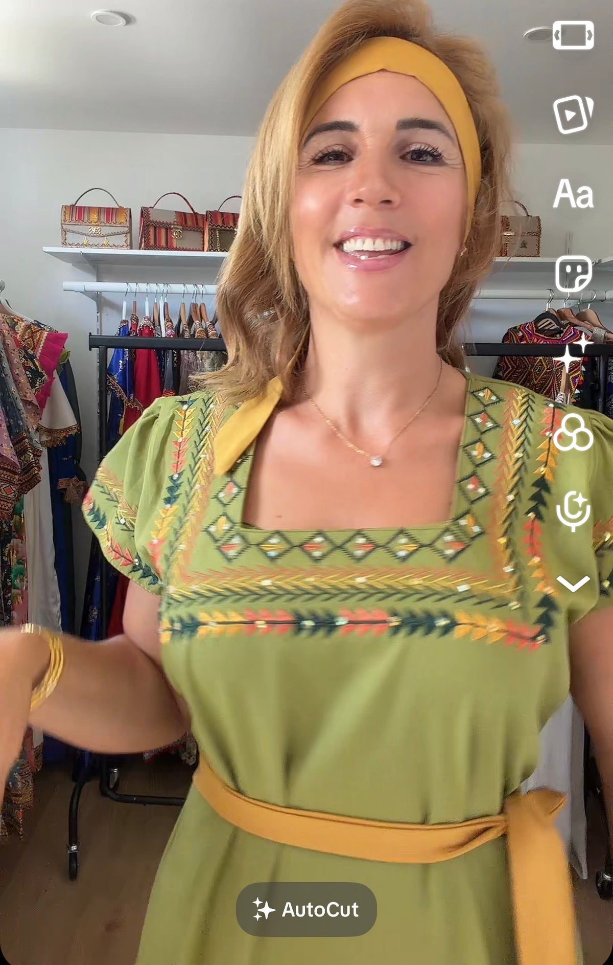 Robes fête brodé grande taille T40/50