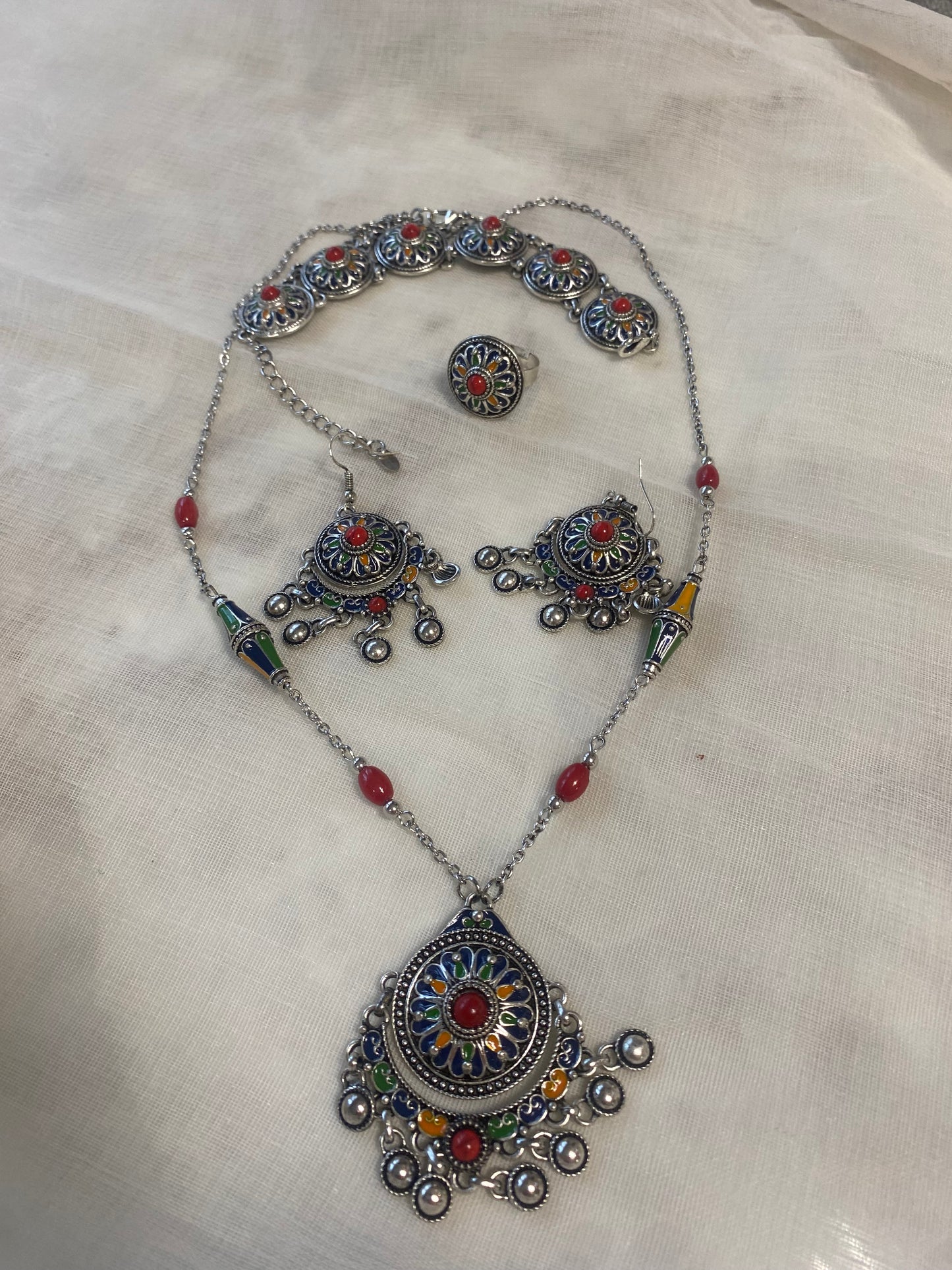 Parure tasadith