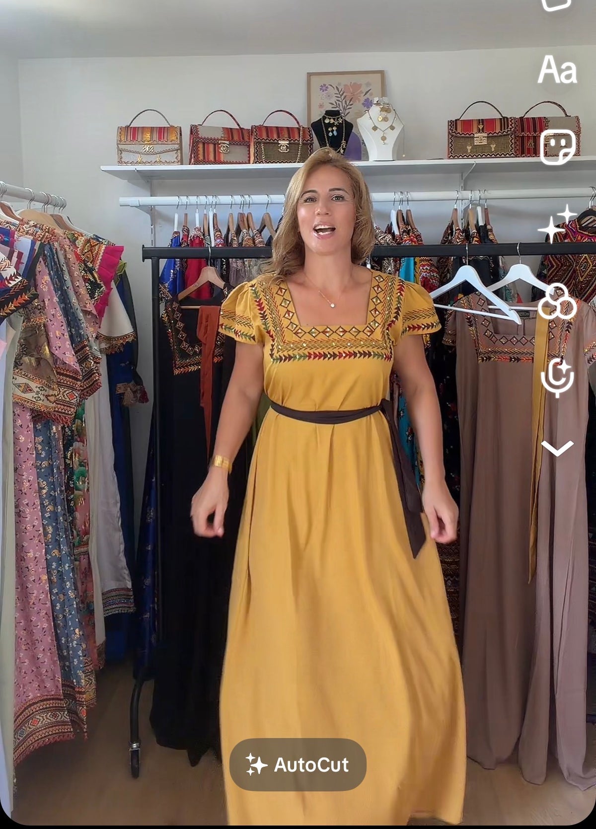 Robes fête brodé grande taille T40/50