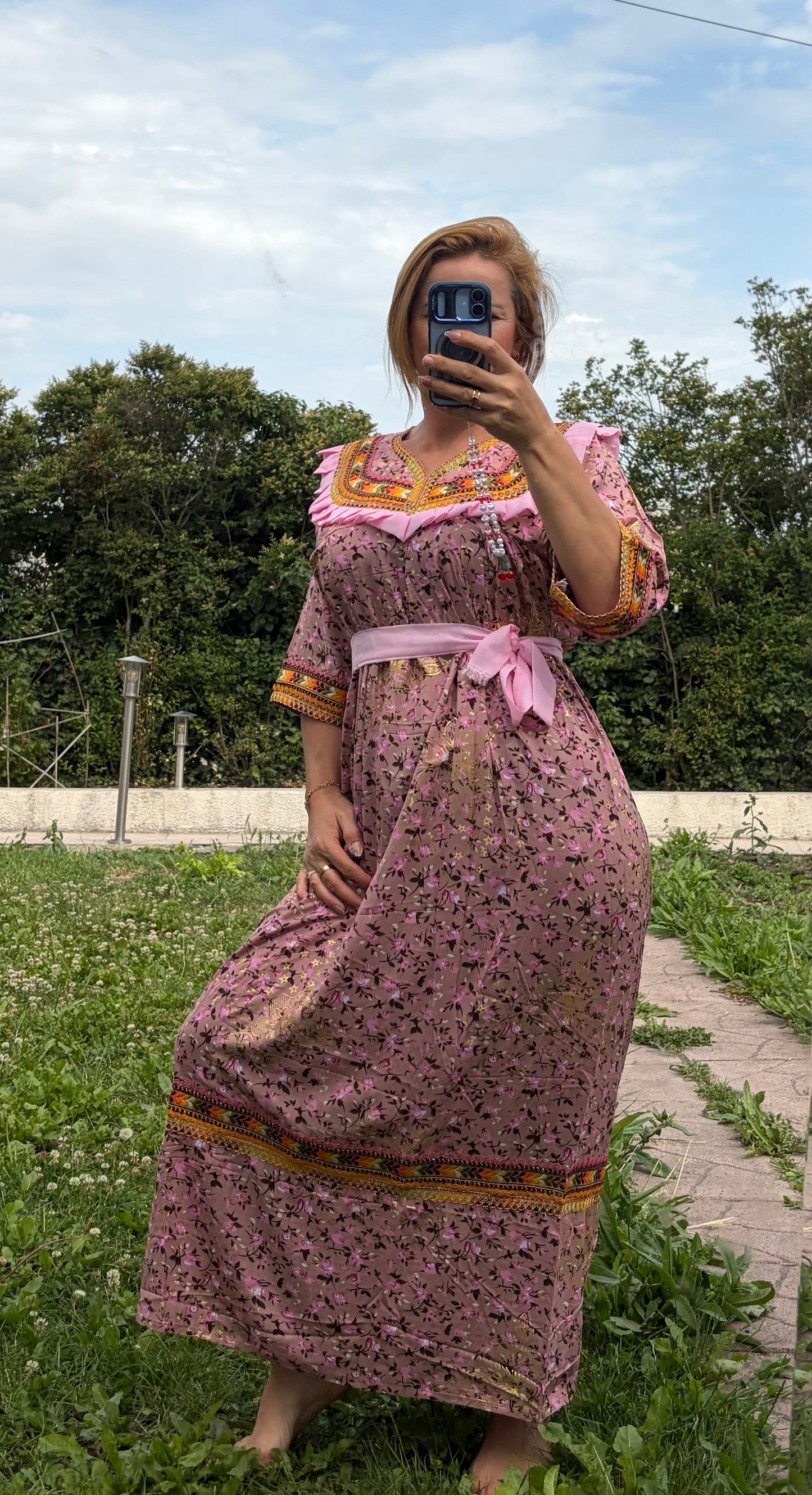 Robes fleuries rosée