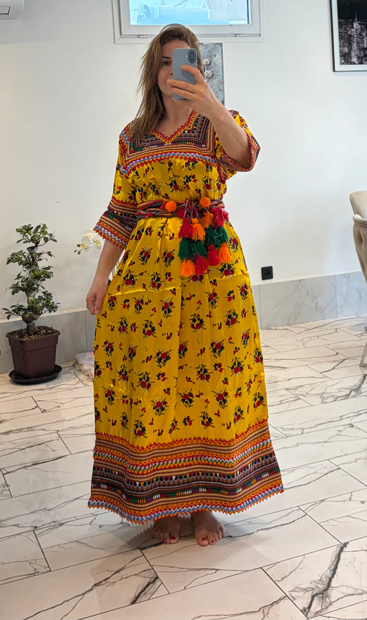 Robes kabyle iwadhiyen thitvirine