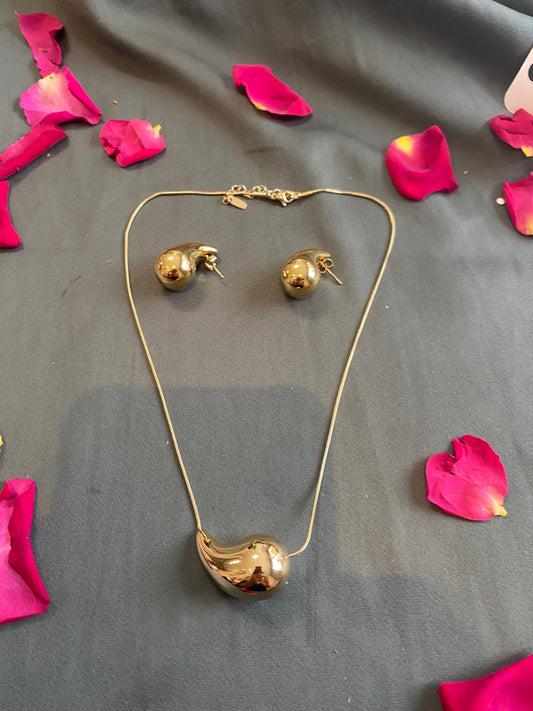 Collier goute d’eau
