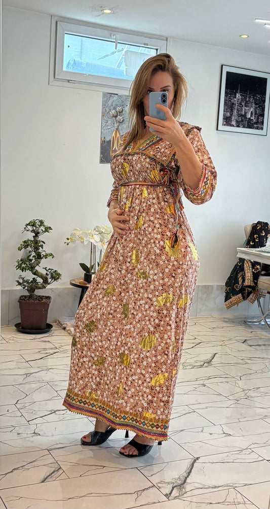 Robes kabyle modèle petite fleurs