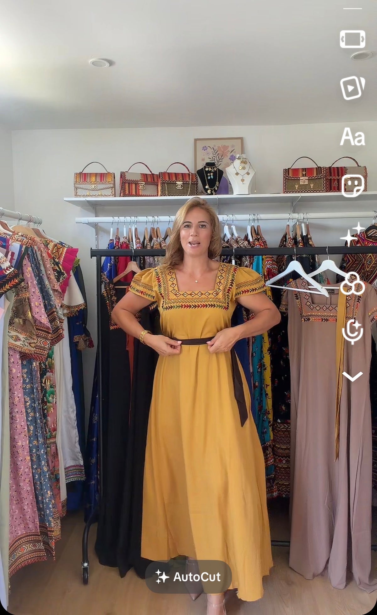 Robes fête brodé grande taille T40/50