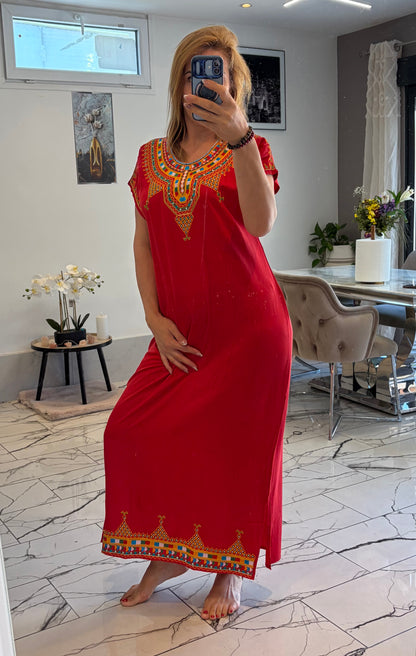 Robes maison brodé