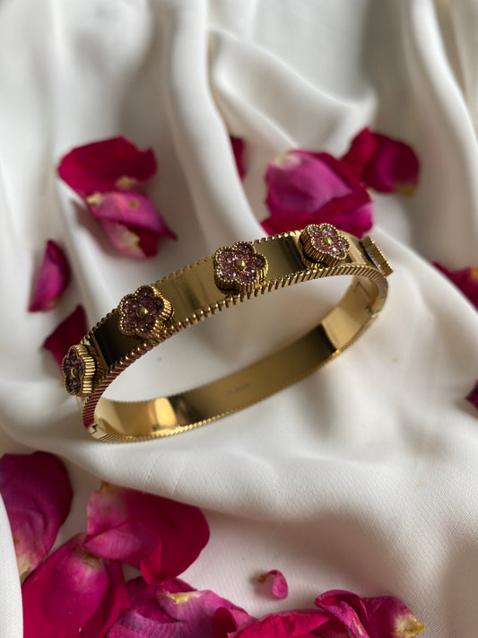Bracelet van rose