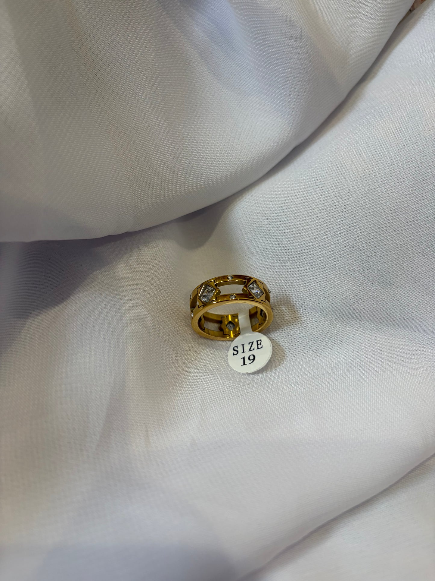 Bague diamants blancs T19