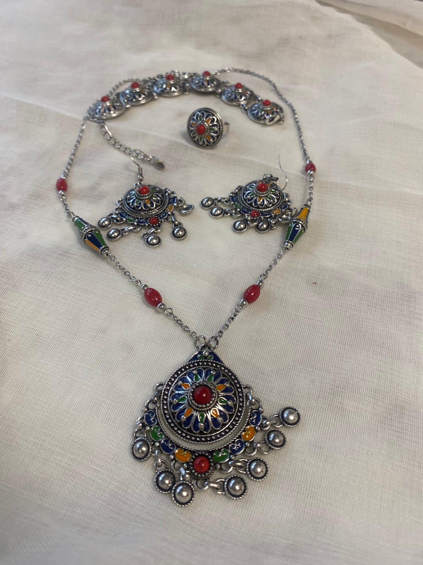 Parure tasadith
