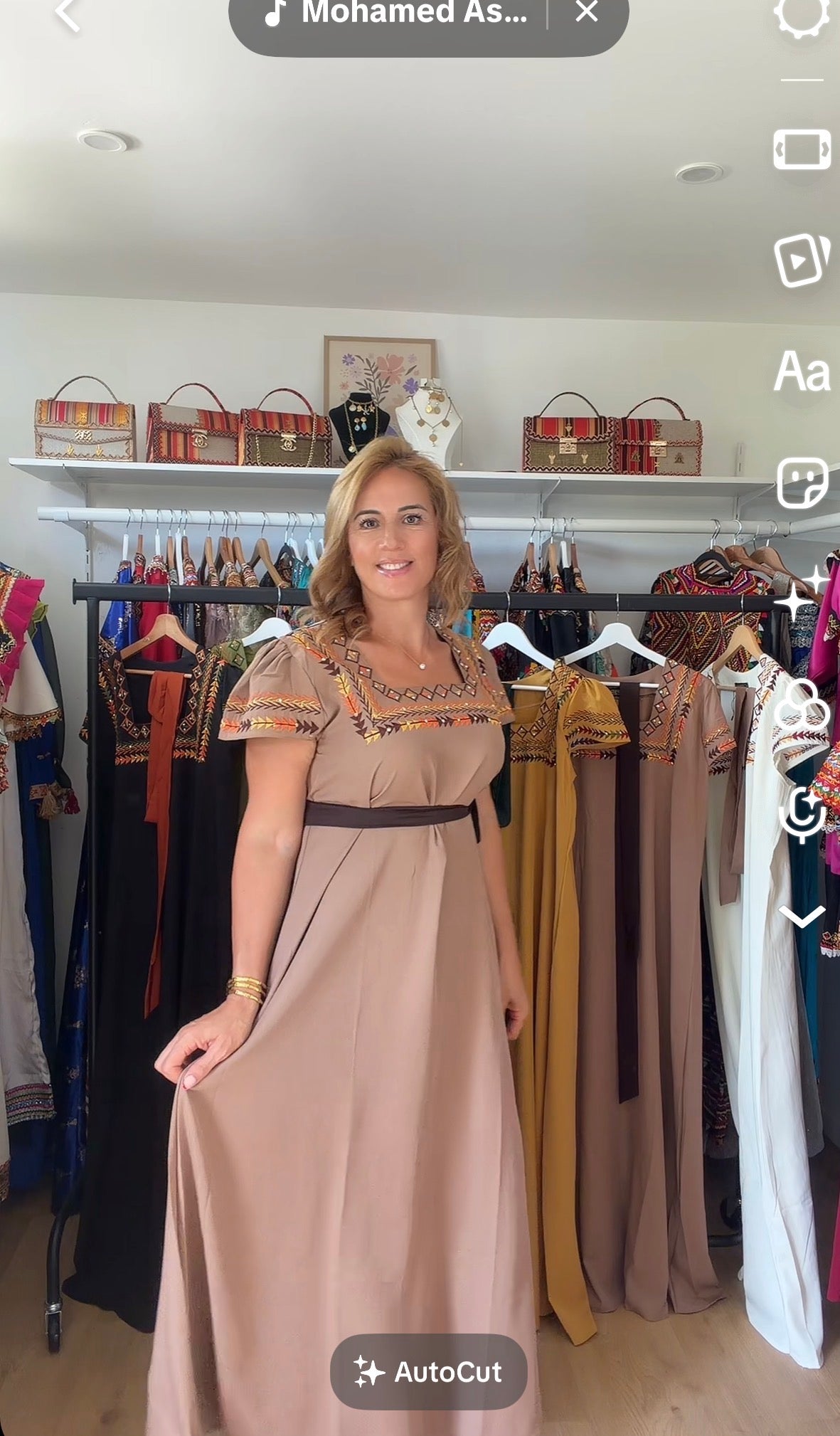 Robes fête brodé grande taille T40/50