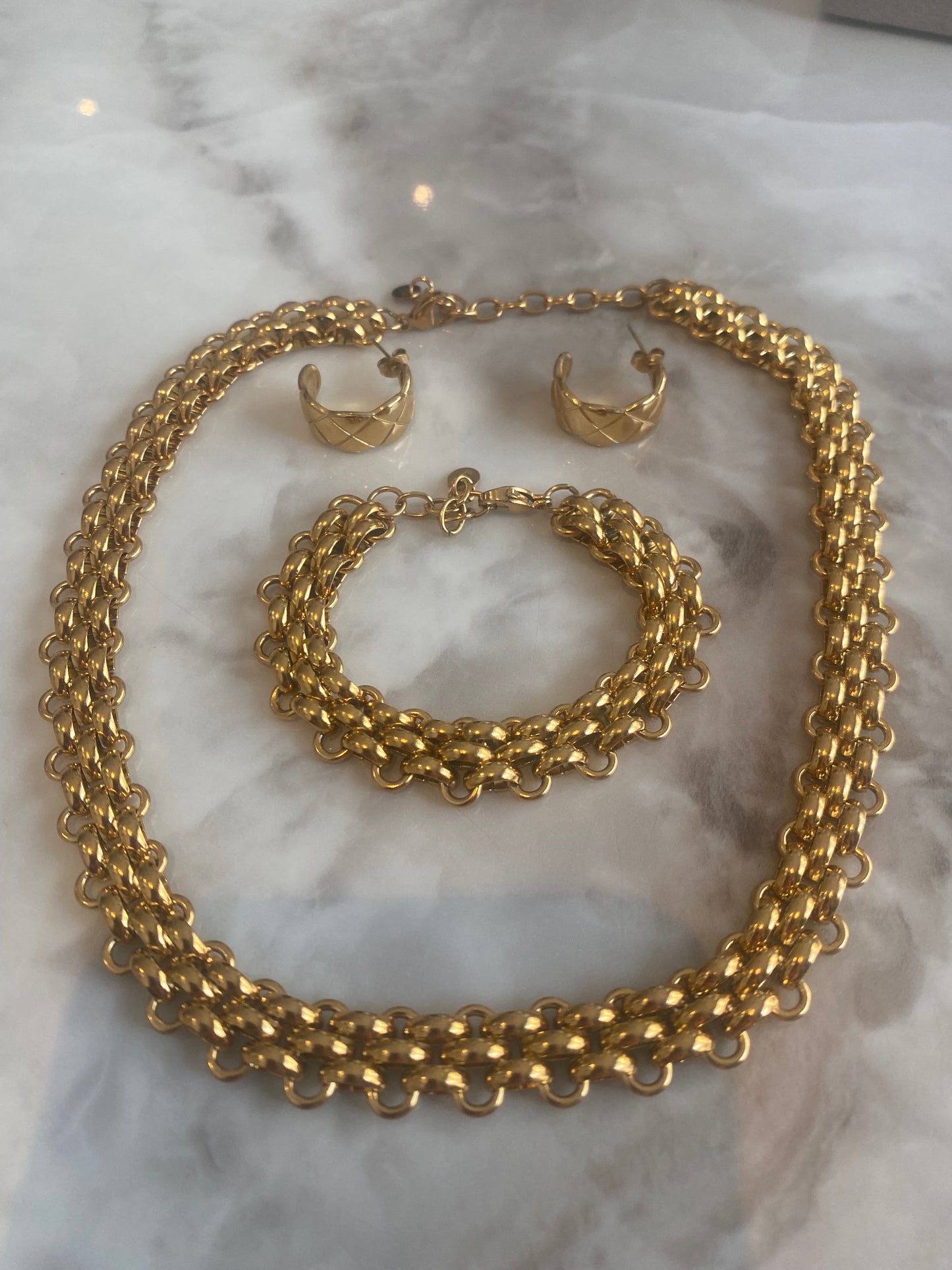 Parure chic magnifique