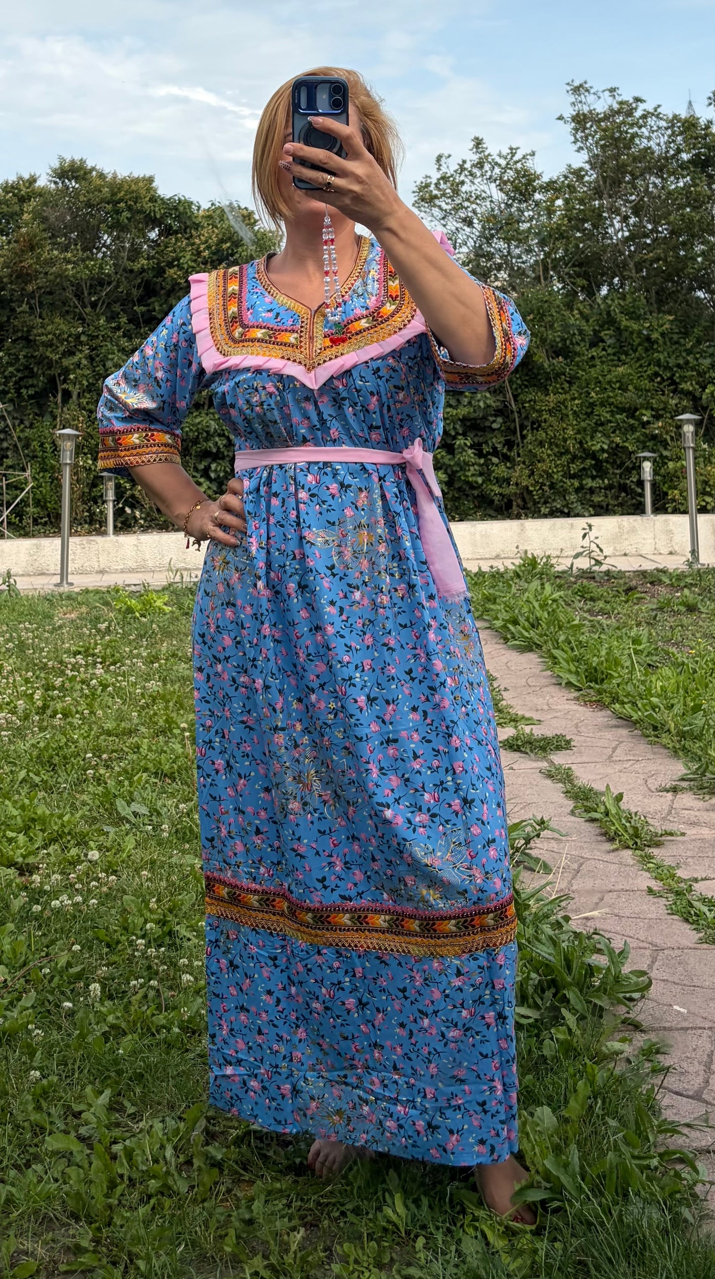 Robes fleuries rosée
